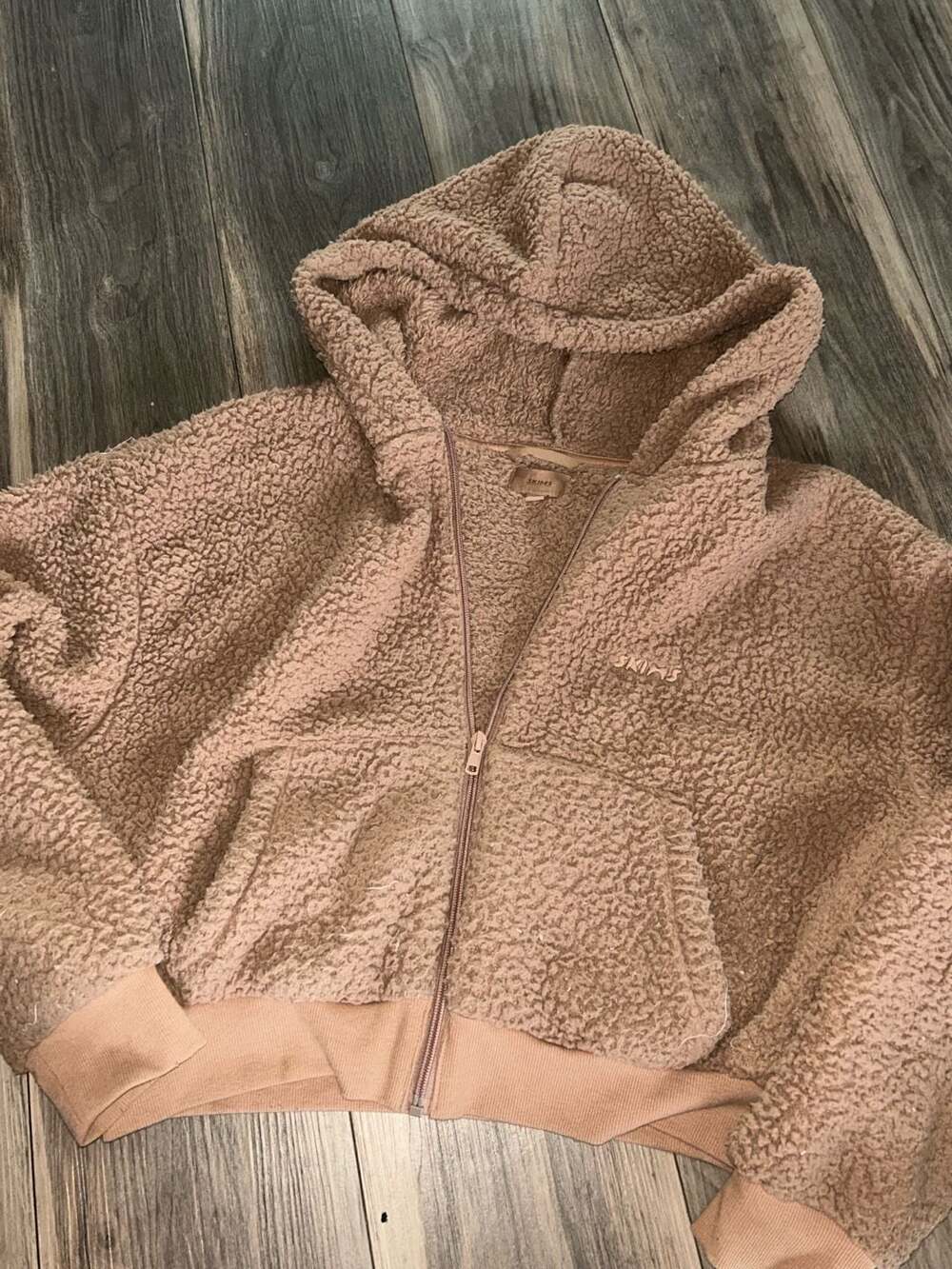 SKIMS Cozy Knit Cropped Zip-Up Hoodie Size M